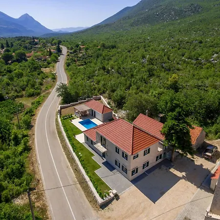Holiday home By Interhome *