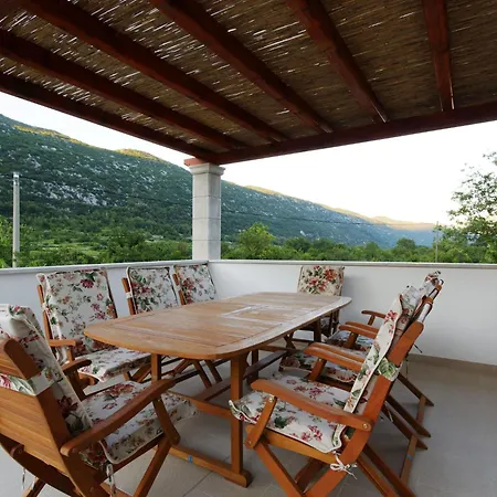 Holiday home By Interhome